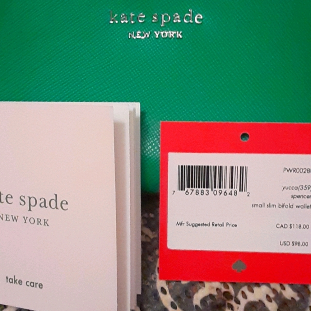 Kate spade billfold